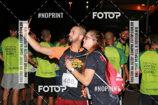 Buy your photos of the eventLuz do Mundo Night Run on Fotop