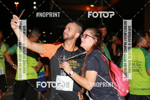 Buy your photos of the eventLuz do Mundo Night Run on Fotop