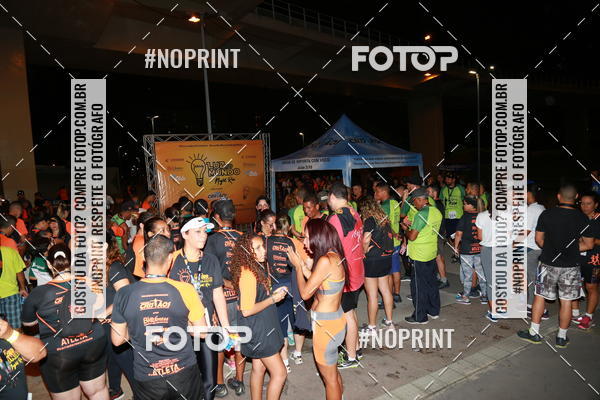 Buy your photos of the eventLuz do Mundo Night Run on Fotop