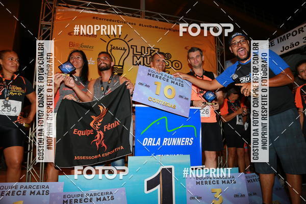 Buy your photos of the eventLuz do Mundo Night Run on Fotop