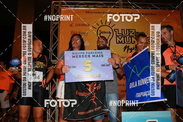 Buy your photos of the eventLuz do Mundo Night Run on Fotop
