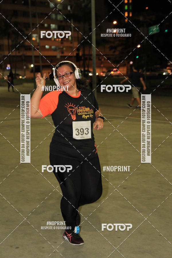 Buy your photos of the eventLuz do Mundo Night Run on Fotop