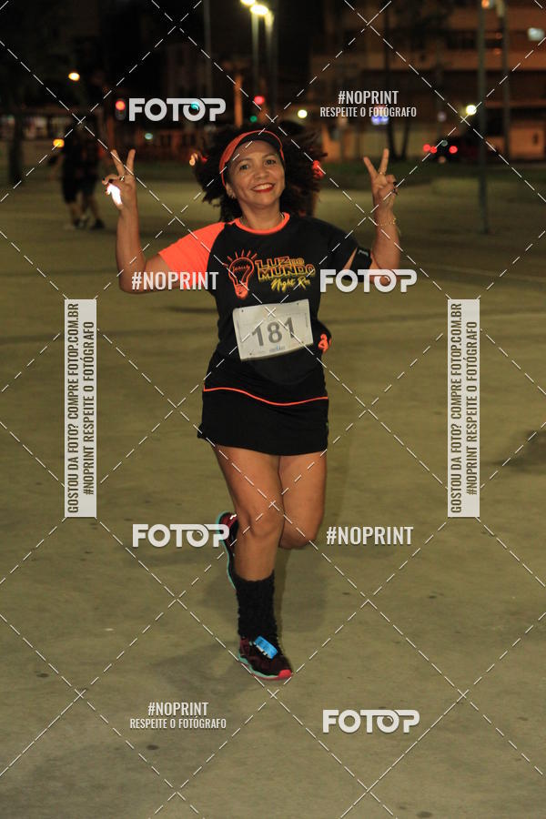 Buy your photos of the eventLuz do Mundo Night Run on Fotop