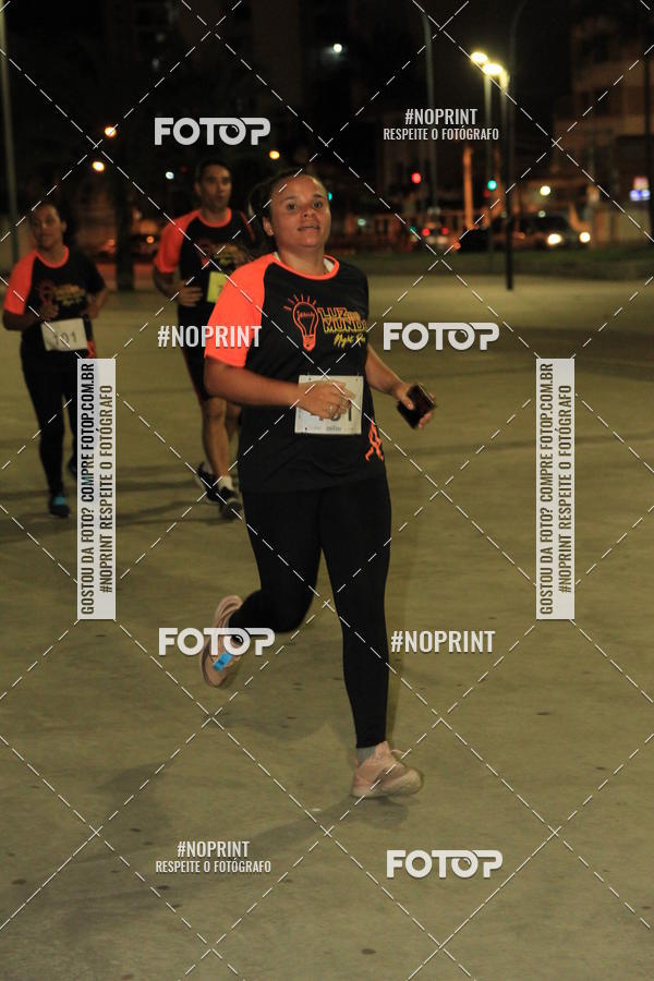 Buy your photos of the eventLuz do Mundo Night Run on Fotop