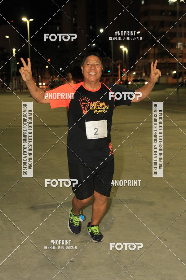 Buy your photos of the eventLuz do Mundo Night Run on Fotop