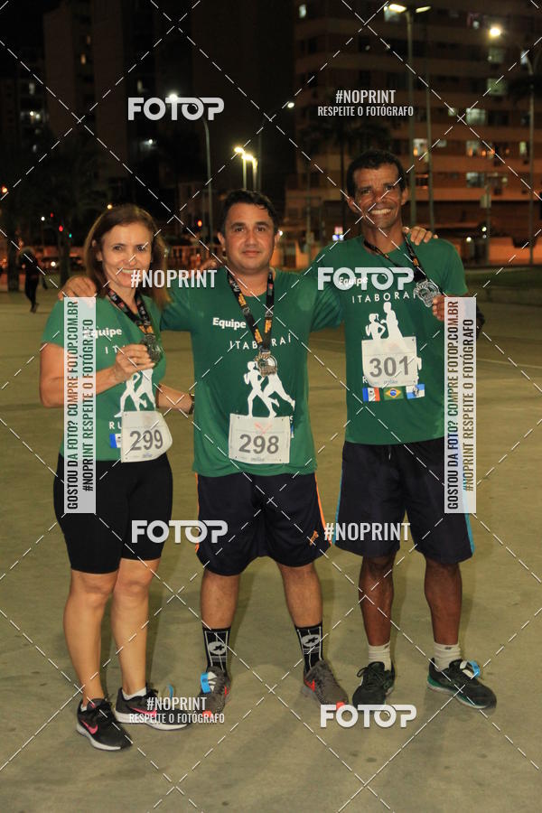 Buy your photos of the eventLuz do Mundo Night Run on Fotop