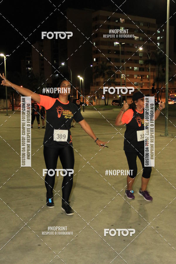 Buy your photos of the eventLuz do Mundo Night Run on Fotop