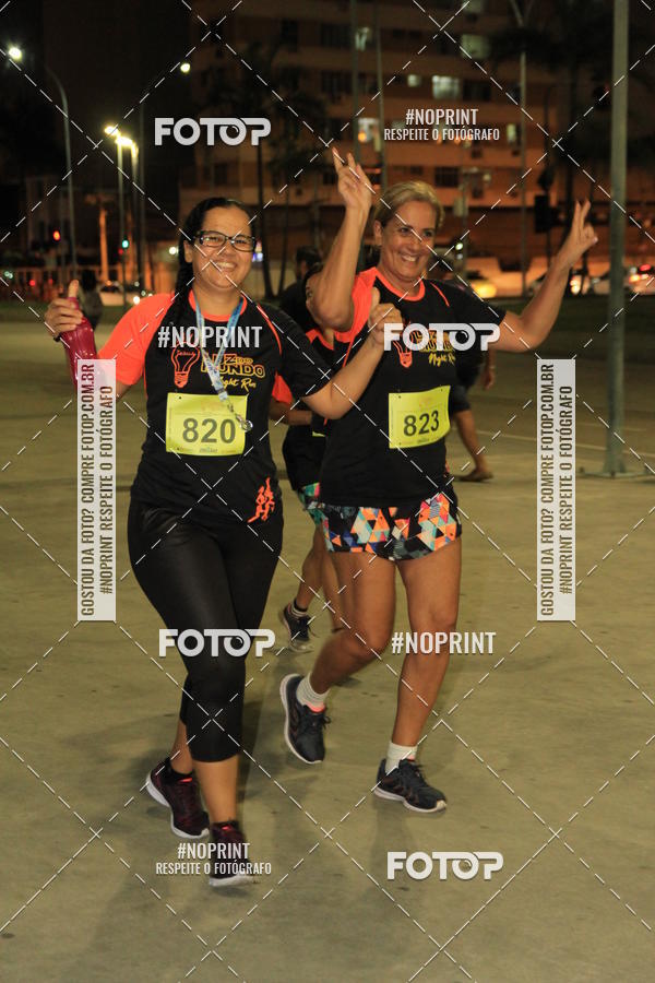 Buy your photos of the eventLuz do Mundo Night Run on Fotop