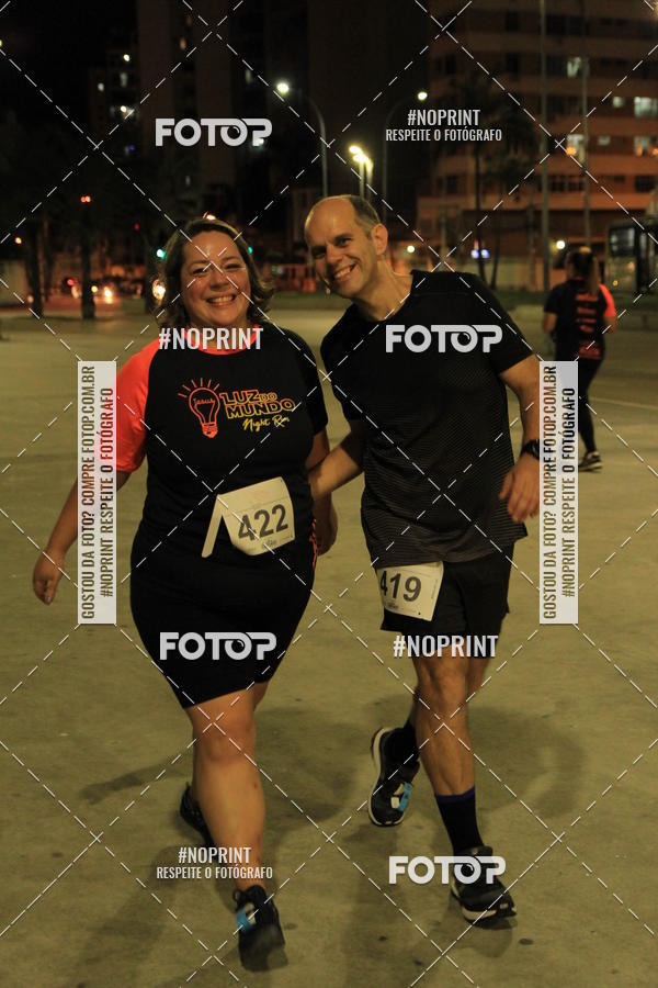 Buy your photos of the eventLuz do Mundo Night Run on Fotop