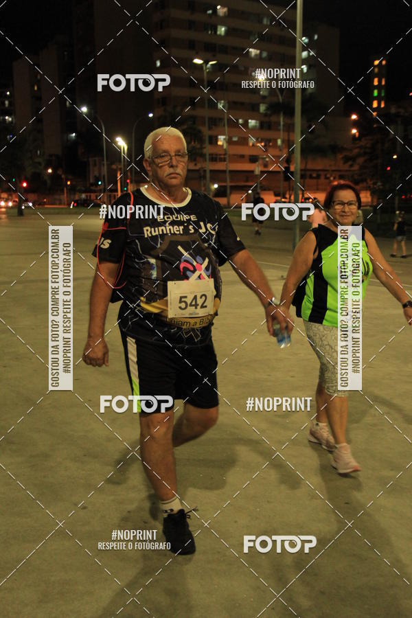 Buy your photos of the eventLuz do Mundo Night Run on Fotop