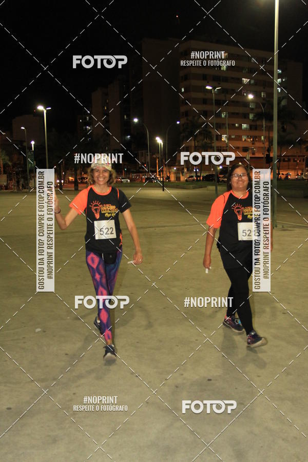 Buy your photos of the eventLuz do Mundo Night Run on Fotop