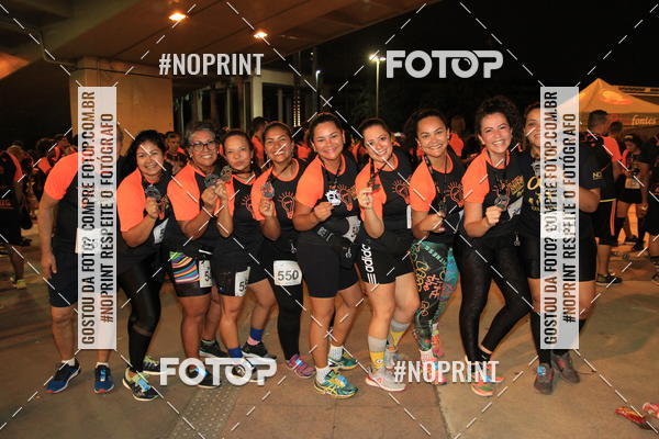 Buy your photos of the eventLuz do Mundo Night Run on Fotop