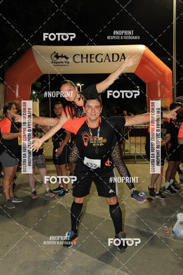 Buy your photos of the eventLuz do Mundo Night Run on Fotop