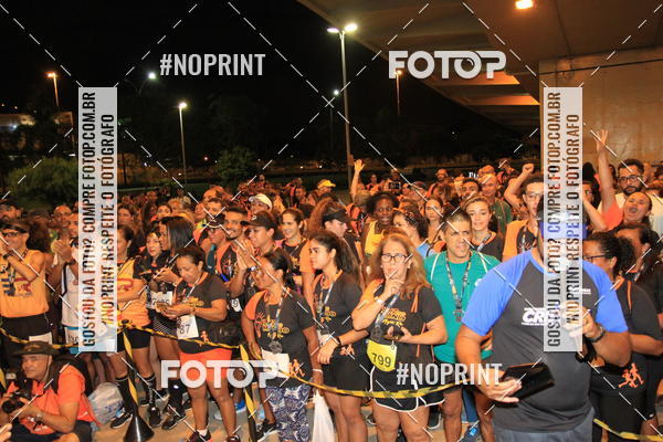 Buy your photos of the eventLuz do Mundo Night Run on Fotop