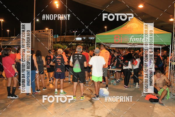 Buy your photos of the eventLuz do Mundo Night Run on Fotop