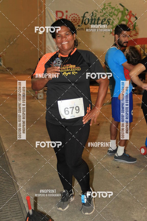 Buy your photos of the eventLuz do Mundo Night Run on Fotop