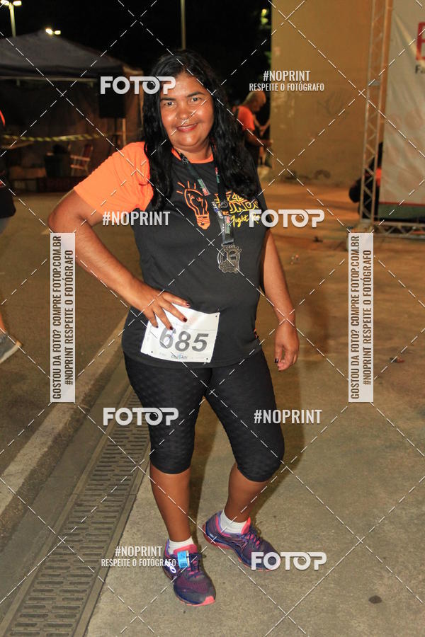 Buy your photos of the eventLuz do Mundo Night Run on Fotop