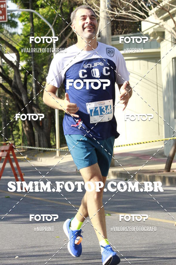 Buy your photos of the event8 Corrida do Cruzeiro on Fotop