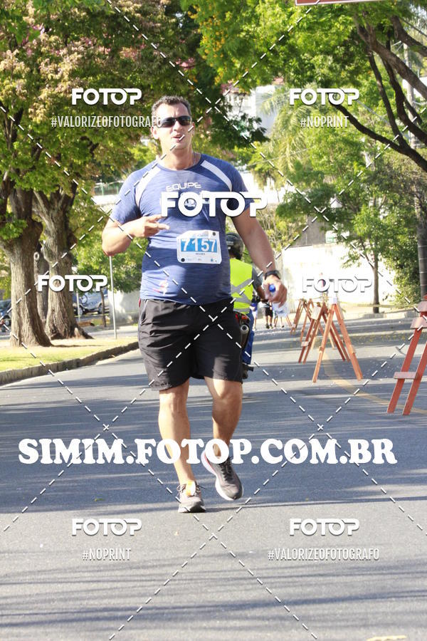 Buy your photos of the event8 Corrida do Cruzeiro on Fotop