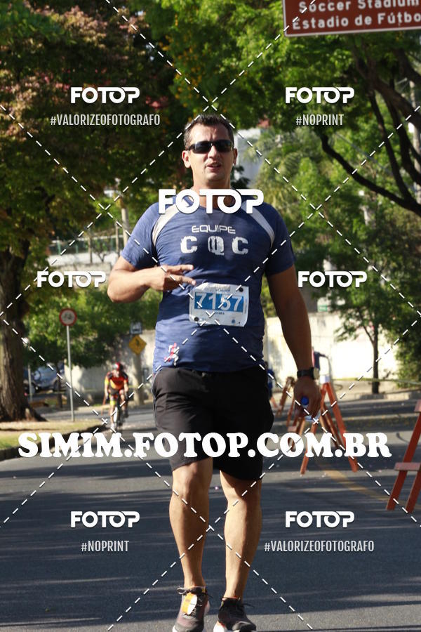 Buy your photos of the event8 Corrida do Cruzeiro on Fotop
