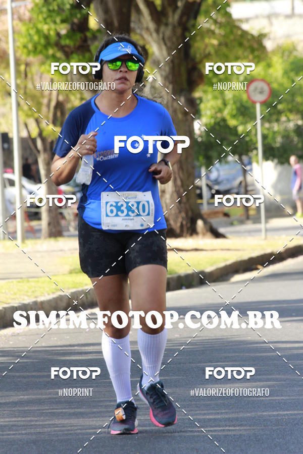 Buy your photos of the event8 Corrida do Cruzeiro on Fotop