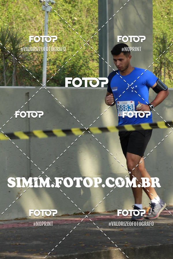 Buy your photos of the event8 Corrida do Cruzeiro on Fotop