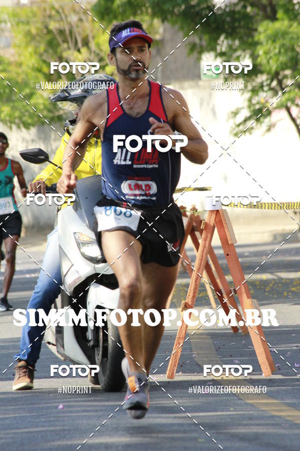 Buy your photos of the event8 Corrida do Cruzeiro on Fotop