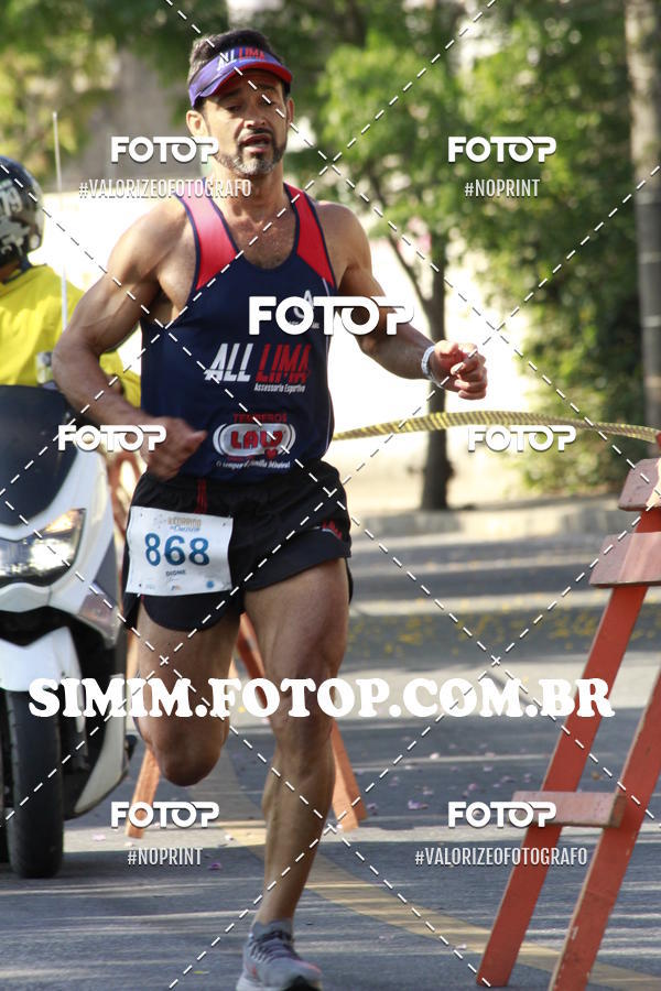 Buy your photos of the event8 Corrida do Cruzeiro on Fotop