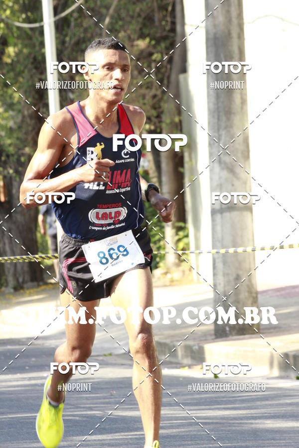 Buy your photos of the event8 Corrida do Cruzeiro on Fotop