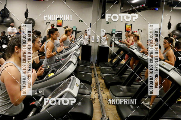 Buy your photos of the eventCROSSFIT 8585  Bodytech - Vogue on Fotop