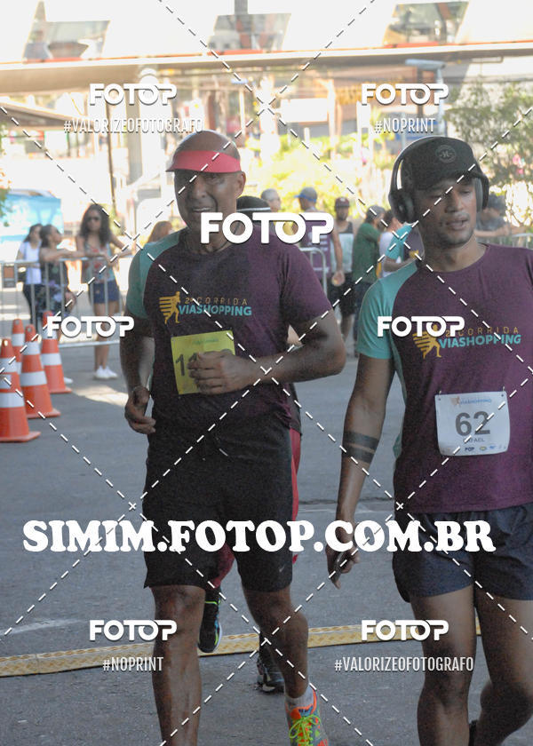 Achetez vos photos de l'vnement2 Corrida ViaShopping  sur Fotop