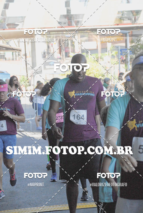 Acquista le foto dell'evento2 Corrida ViaShopping  in Fotop