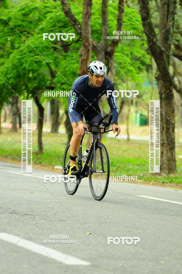 Buy your photos of the eventTriday Series  - Etapa USP So Paulo on Fotop