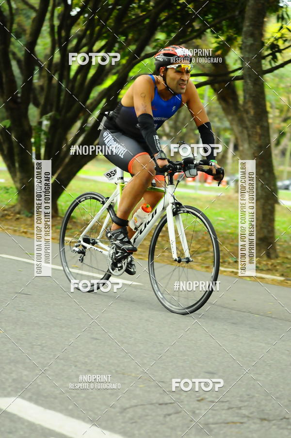 Buy your photos of the eventTriday Series  - Etapa USP So Paulo on Fotop