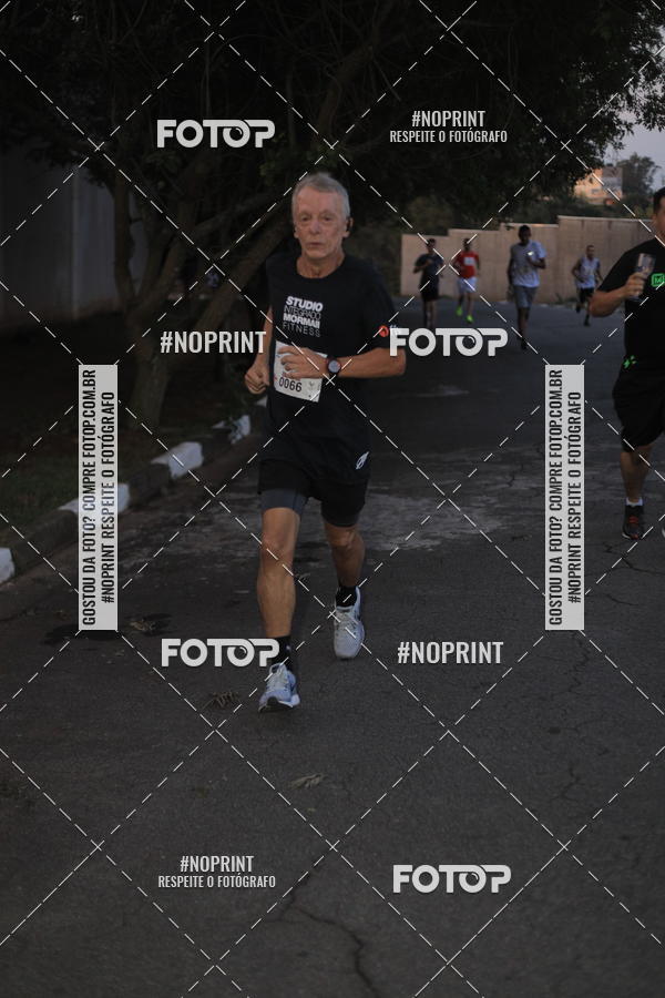 Buy your photos of the eventCorre Cotia - Wine & Fun 2019 on Fotop
