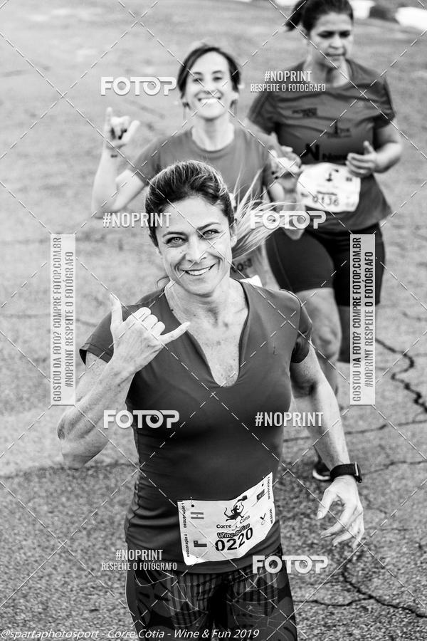 Buy your photos of the eventCorre Cotia - Wine & Fun 2019 on Fotop