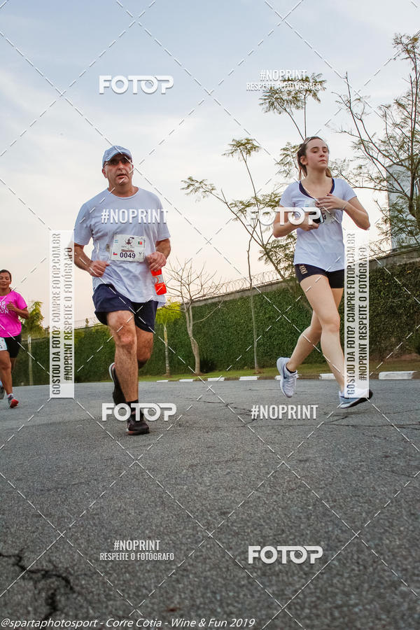 Buy your photos of the eventCorre Cotia - Wine & Fun 2019 on Fotop