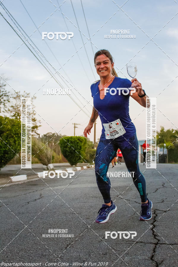 Buy your photos of the eventCorre Cotia - Wine & Fun 2019 on Fotop