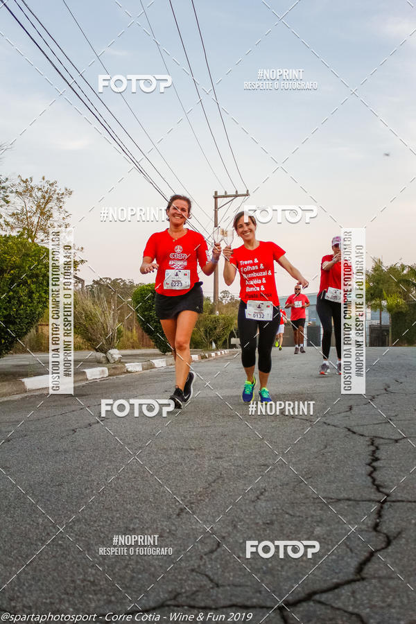 Buy your photos of the eventCorre Cotia - Wine & Fun 2019 on Fotop