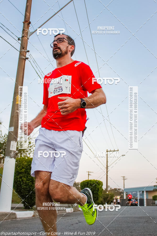 Buy your photos of the eventCorre Cotia - Wine & Fun 2019 on Fotop