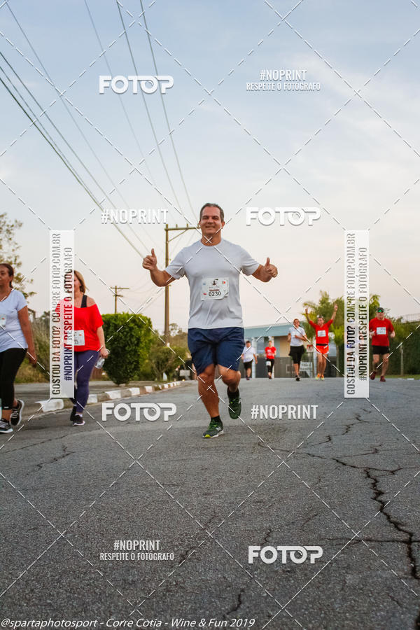 Buy your photos of the eventCorre Cotia - Wine & Fun 2019 on Fotop