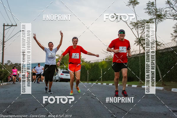 Buy your photos of the eventCorre Cotia - Wine & Fun 2019 on Fotop