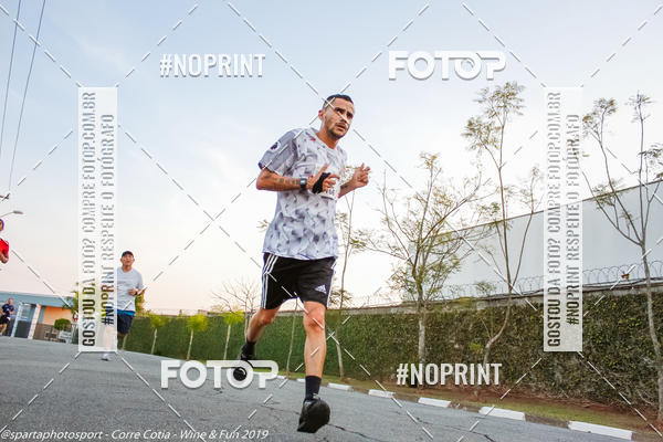 Buy your photos of the eventCorre Cotia - Wine & Fun 2019 on Fotop