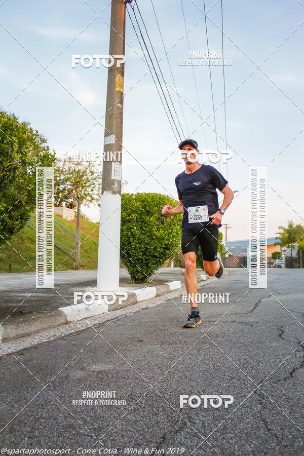 Buy your photos of the eventCorre Cotia - Wine & Fun 2019 on Fotop