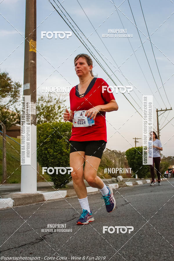 Buy your photos of the eventCorre Cotia - Wine & Fun 2019 on Fotop