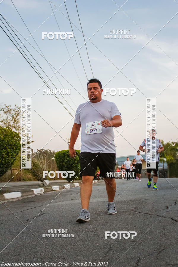 Buy your photos of the eventCorre Cotia - Wine & Fun 2019 on Fotop