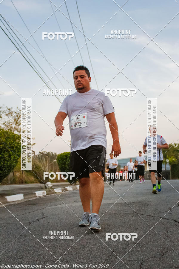 Buy your photos of the eventCorre Cotia - Wine & Fun 2019 on Fotop