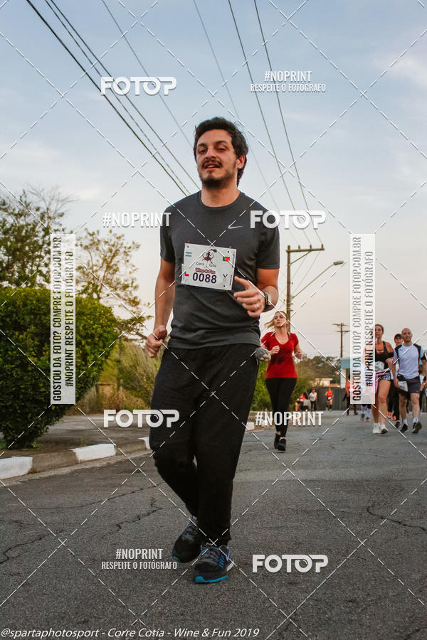 Buy your photos of the eventCorre Cotia - Wine & Fun 2019 on Fotop