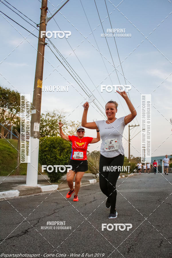 Buy your photos of the eventCorre Cotia - Wine & Fun 2019 on Fotop