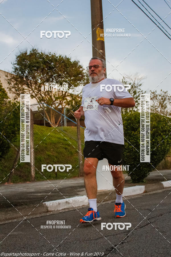 Buy your photos of the eventCorre Cotia - Wine & Fun 2019 on Fotop